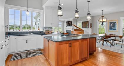 Marshside Cape Escape with Space & Views