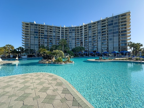 Beach Days Beachfront-Edgewater Resort in PCB 2nd Floor-3/3-Amazing!