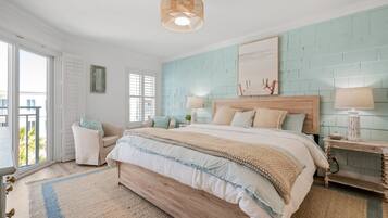 2 bedrooms, desk, iron/ironing board, travel crib