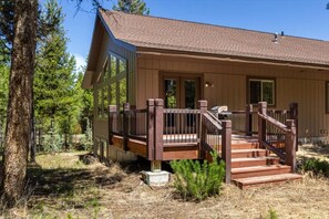 Exterior - New! Moose Manor | Private Boat Dock (Island Park)