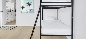 2 camere, ferro/asse da stiro, Wi-Fi, lenzuola