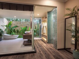 Sen Blooming Villa | Bathroom | Free toiletries, hair dryer, bathrobes, slippers