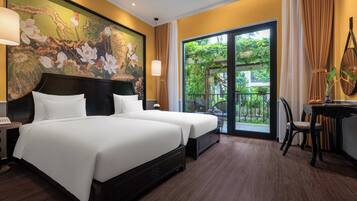 Deluxe Double or Twin Room, Balcony, Garden View | 1 bedroom, in-room safe, blackout curtains, soundproofing