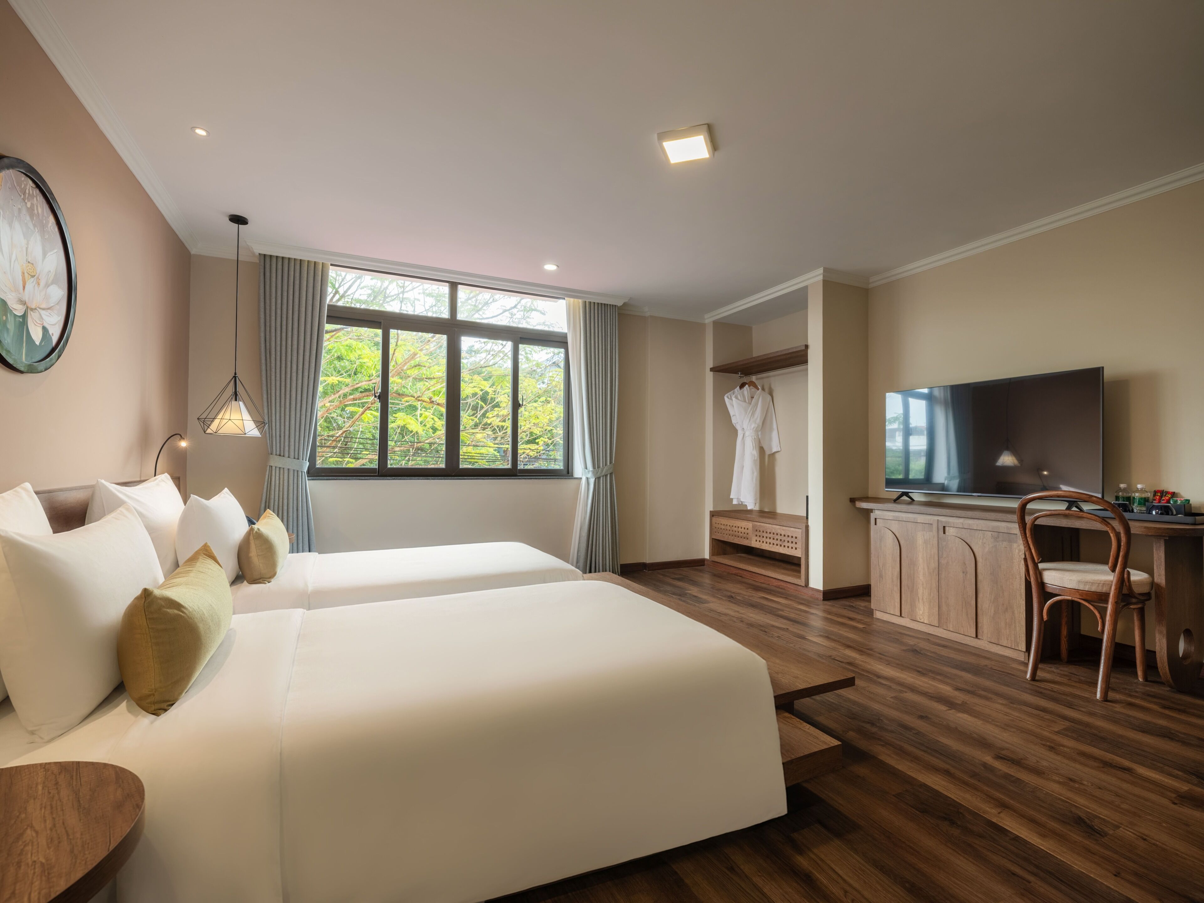 ห้องพรีเมียร์ดับเบิลหรือทวิน | ตู้นิรภัยในห้องพัก, ผ้าม่านกันแสง, ห้องเก็บเสียง, เตารีด/โต๊ะรีดผ้า