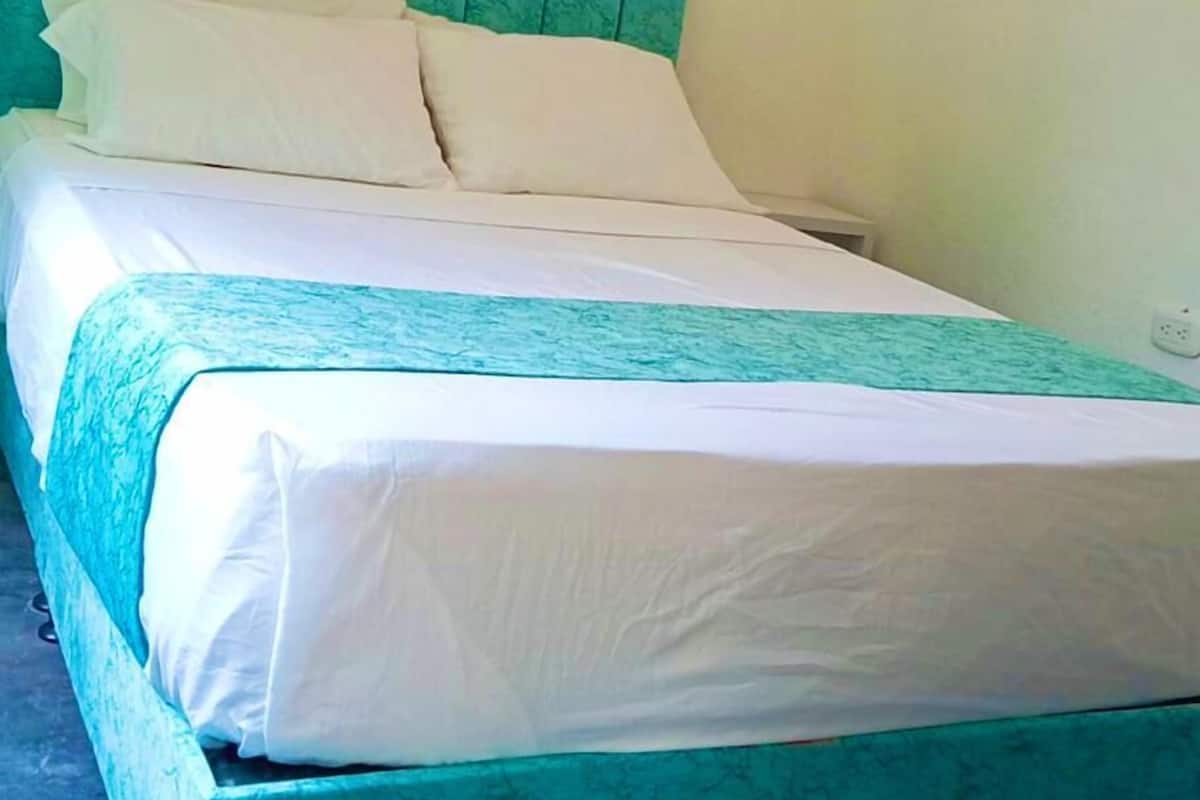 Economy Double Room Single Use | Select Comfort beds, minibar, free WiFi
