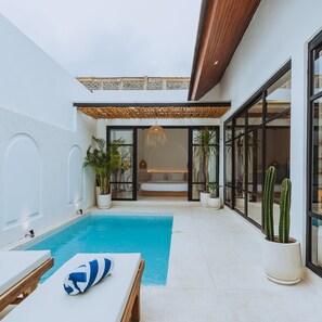 Udendørs pool