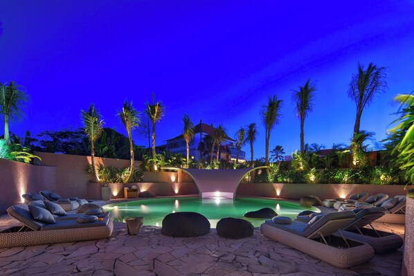 10 indoor pools, outdoor pool, pool umbrellas, pool loungers - Seascape Resort & Spa Sanur by iNi Vie Hospitality (Denpasar)