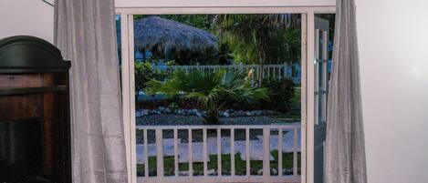 1 soverom, skrivebord, strykejern/-brett og wi-fi (inkludert)