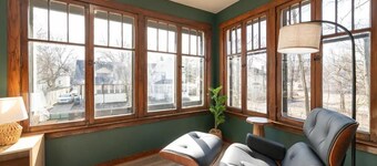 Historic Craftsman, just 8 minutes from downtown Kalamazoo.