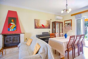 3 bedrooms, desk - Villa Poros in Ionian Islands (Corfu)