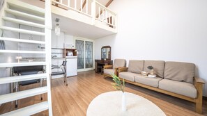 Basic Room, 1 Bedroom (Kaseutoleu(SPA)) | 1 bilik tidur, Wi-fi percuma 