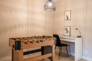 Spielezimmer