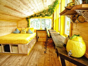 1 slaapkamer, een bureau, wifi, beddengoed