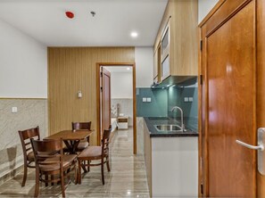 Apartment, 2 Bedrooms | Private kitchen | Fridge - Dong Kinh Hotel & Apartment (Da Nang)