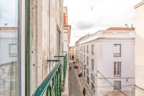 Interior - GuestReady - Vibrant Historic City Center Retreat (Lisbon)