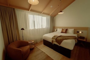 Studio Suite Premium, 1 giường cỡ king | Truy cập Internet không dây miễn phí, bộ trải giường