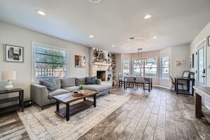 TV, fireplace, offices