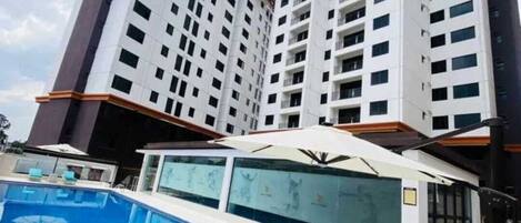 Innenpool, beheizter Pool