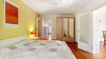 1 camera, ferro/asse da stiro, Wi-Fi gratuito, lenzuola