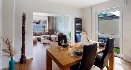 Apartment 'Sennefeeling' with private terrace, shared garden and WLAN