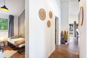 3 bedrooms, free WiFi, bed sheets
