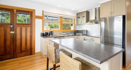 Coastal Four Bedroom House in Stanley, Tasmania.