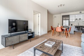 Televisión, estéreo