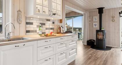 "Gyrid" - 150m from the sea by Interhome