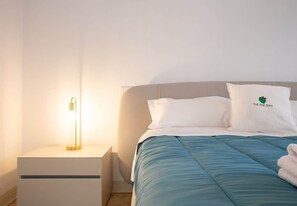 1 bedroom, travel crib, free WiFi, bed sheets