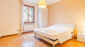 Apartment | 2 bedrooms - Villa Quantum Luna - Italian Homing (Desenzano del Garda)
