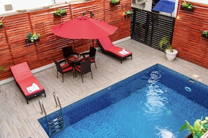 Piscine extérieure