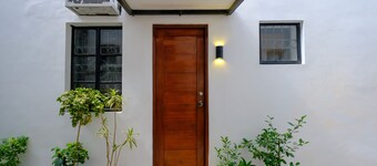 Modern Elegance Meets Urban Comfort: Spacious 3 Bedroom Townhouse in Quezon City