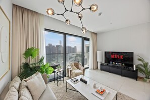 Deluxe Apartment | Living room - Hidden Gem Waterfront With Harbor View (Dubai)