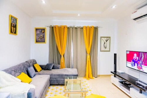 Love room jacuzzi et projecteur calme discret centre ville