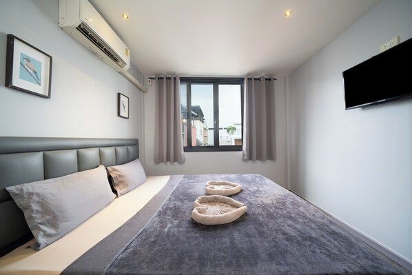 Double Room with Shared Bathroom A2 (Smoking Building) | Wi-Fi gratuit, draps fournis