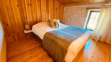 1 Schlafzimmer, BĂŒgeleisen/BĂŒgelbrett, WLAN, BettwĂ€sche