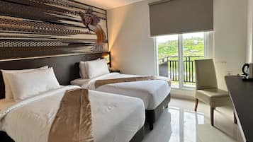 Habitación superior con 2 camas individuales | 1 habitación, insonorización, wifi gratis y ropa de cama