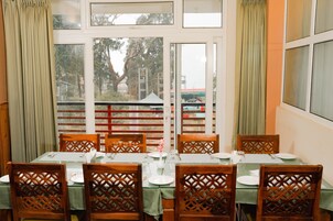 Daily buffet breakfast (INR 350 per person)