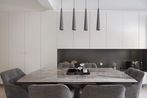 Superior Apartment | Dining room