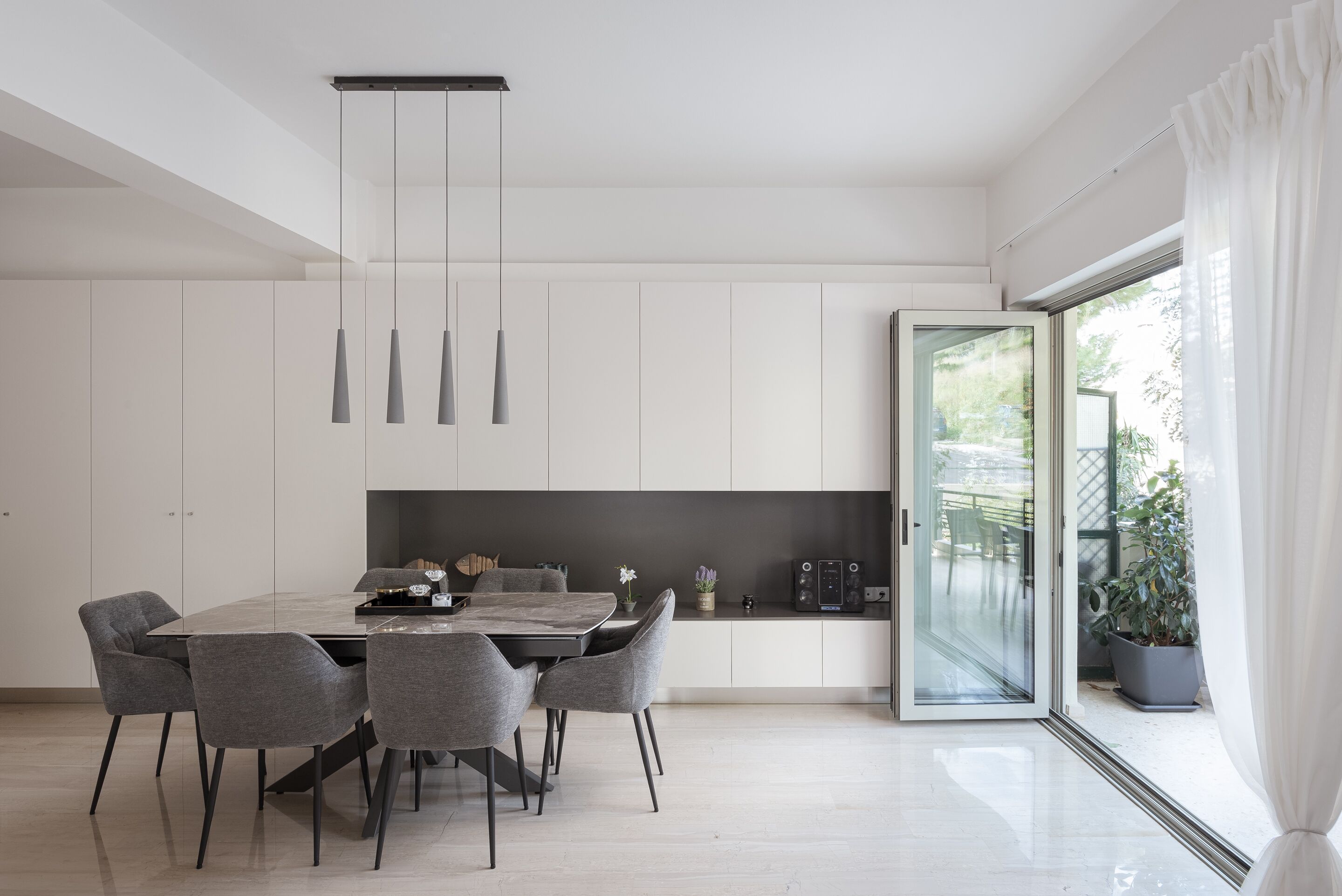 Apartamento superior | Opções para refeição no quarto