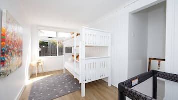 3 bedrooms, iron/ironing board, travel cot, free WiFi