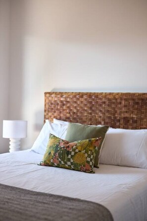 3 室のベッドルーム、アイロン / アイロン台、WiFi、ベッドシーツ