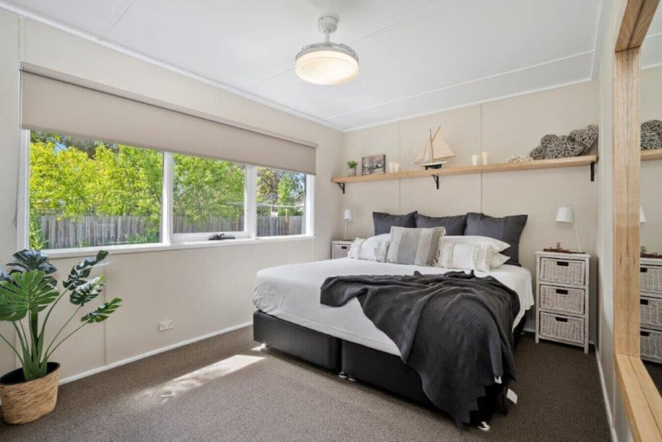 3 室のベッドルーム、アイロン / アイロン台、WiFi、ベッドシーツ