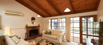 Aireys Garden Hideaway