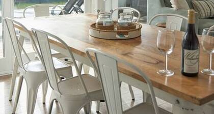 Coastal Family Lodge