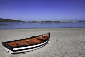 Vlak bij het strand, wit zand