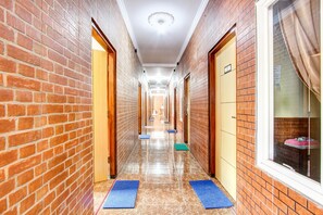 Interior detail - Collection O 93742 Sidodadi Hotel Dan Resto (Wonosari)