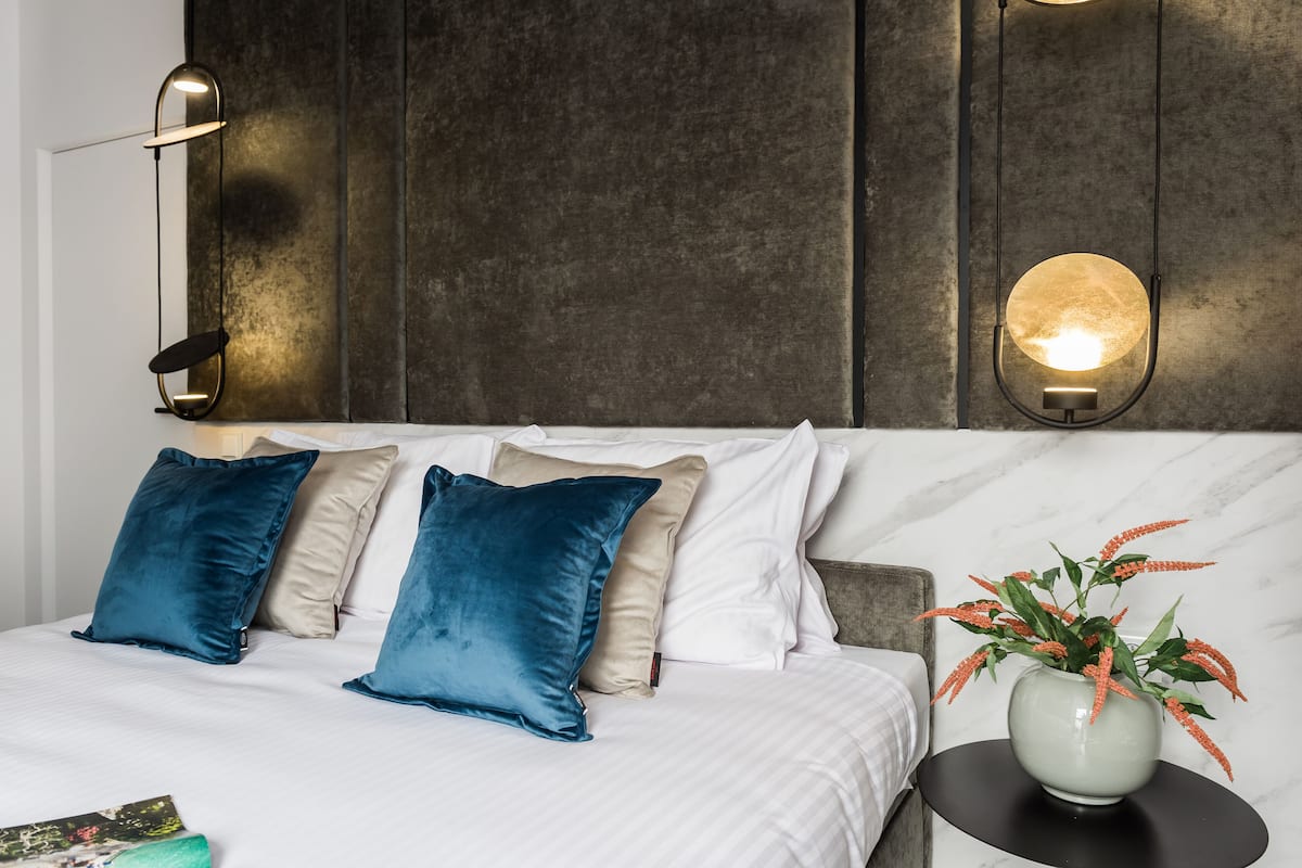 2 habitaciones, decoración personalizada y muebles diferentes