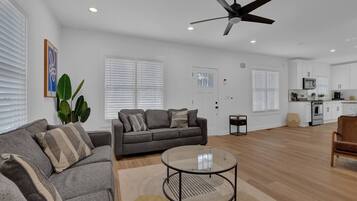 Smart-TV, Arbeitsbereiche, Computerbildschirme, Drucker