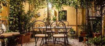 Madalina Apartment in Center Town